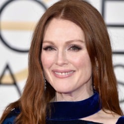 Julianne Moore - 10 Celebrities That Look Great At Any Age